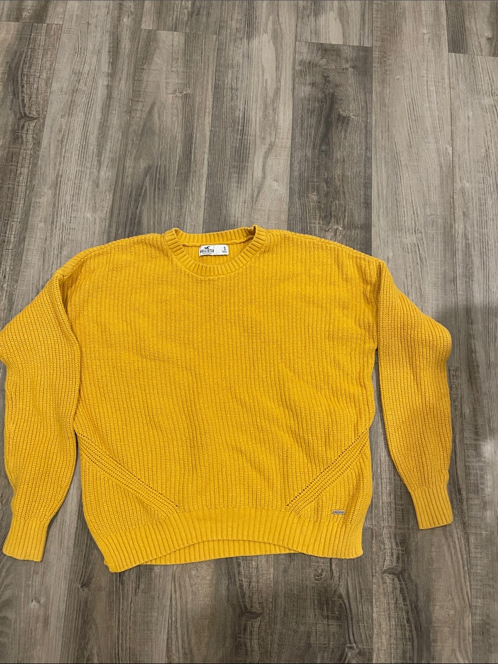 Hollister Men's Crewneck Sweater in Mustard